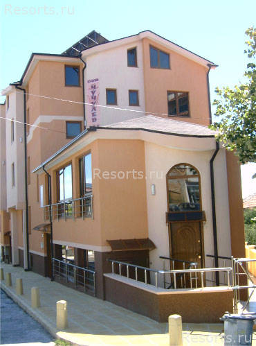 Chuchulev Hotel 2
